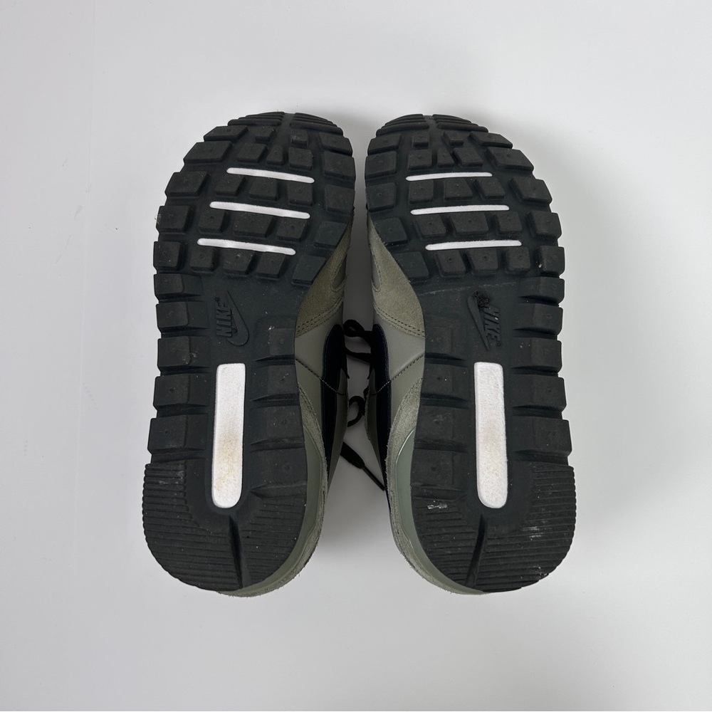 Nike Air Waffle Trainer - Picture 6 of 8